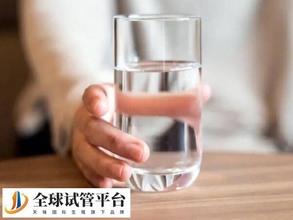 取卵后腹水要适当喝水