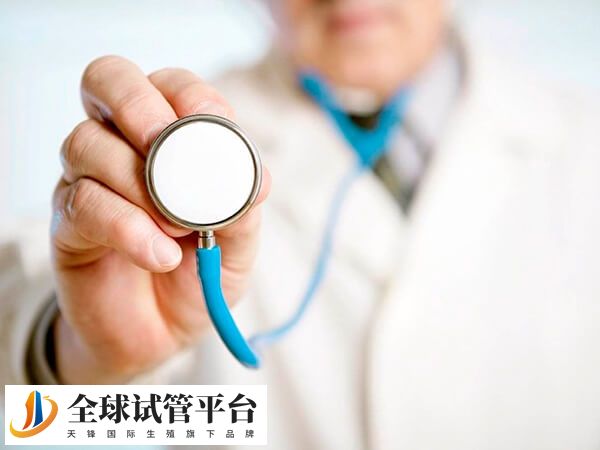 洛阳中心医院做试管婴儿挂哪个医生的号比较好？