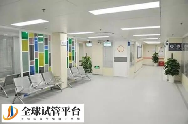 汕头市中心医院大厅